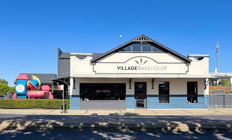 Village Bakehouse Dubbo Exterior